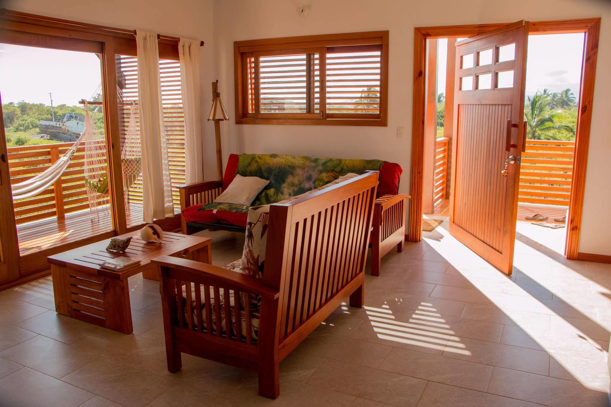 Chez Manany Galapagos Ecolodge Puerto Villamil Esterno foto